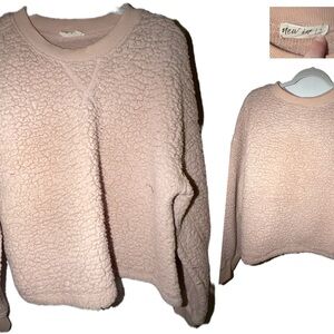 Blush Pink Women's Crew Neck Cropped Sweater